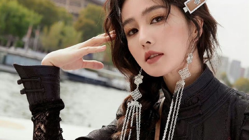 白鹿吐槽奔跑吧节目组用笑声当背景音，综艺效果直接拉满